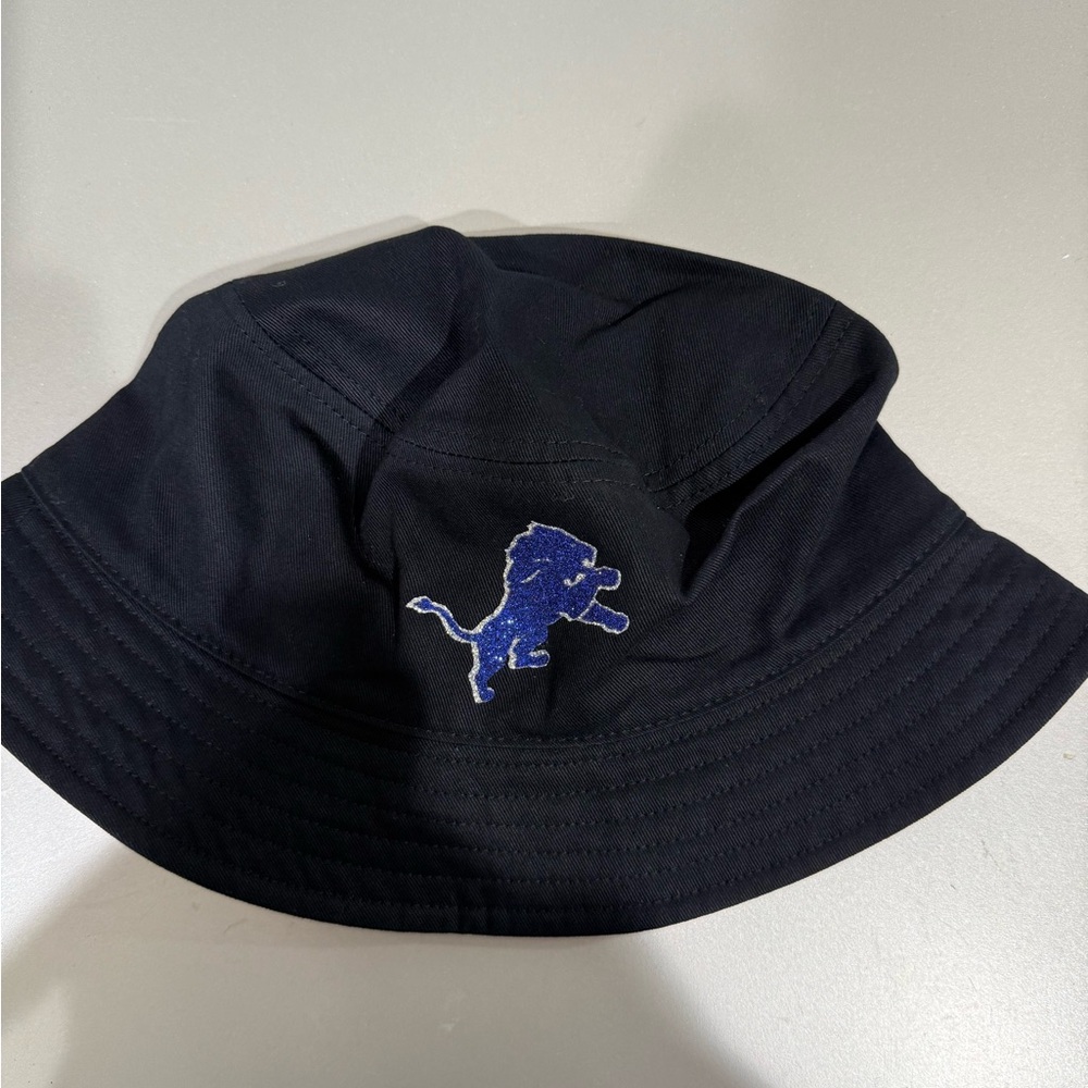 Detroit Lions Black Bucket Hat with Blue Sparkly Embroidery NEW NEVER WORN